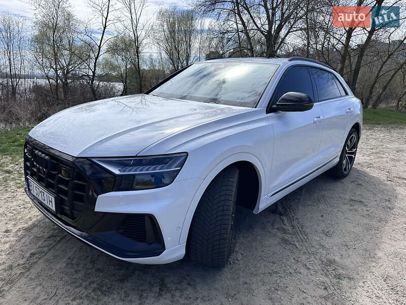 Позашляховик / Кросовер Audi SQ8 2022 в Києві