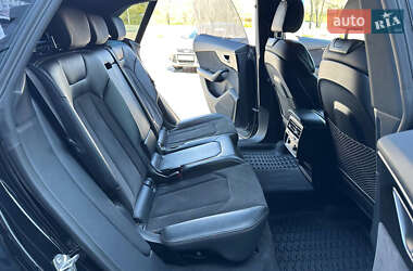 Внедорожник / Кроссовер Audi SQ8 2020 в 