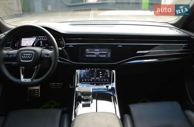 Позашляховик / Кросовер Audi SQ8 2024 в 