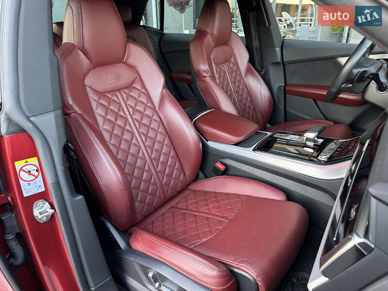 Позашляховик / Кросовер Audi SQ8 2021 в Києві