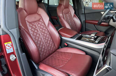 Внедорожник / Кроссовер Audi SQ8 2021 в 