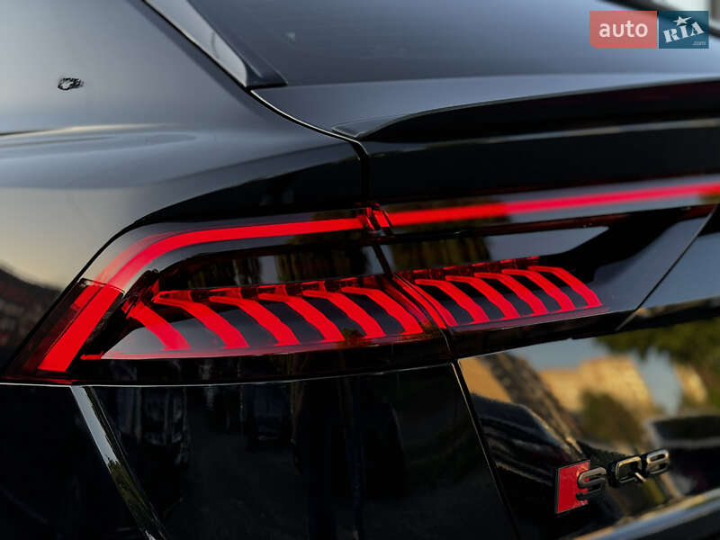 Позашляховик / Кросовер Audi SQ8 2020 в Вінниці
