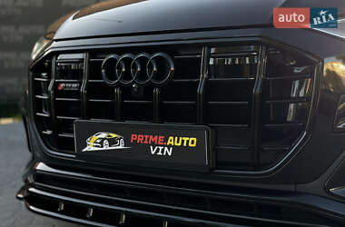 Позашляховик / Кросовер Audi SQ8 2020 в 