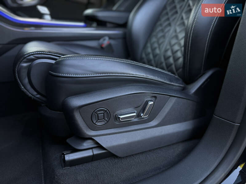 Позашляховик / Кросовер Audi SQ8 2020 в Вінниці