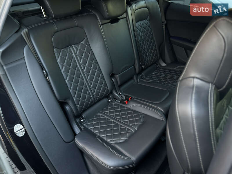 Позашляховик / Кросовер Audi SQ8 2020 в Вінниці