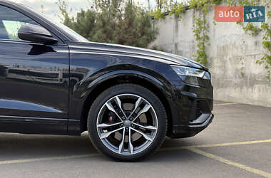 Внедорожник / Кроссовер Audi SQ8 2019 в 