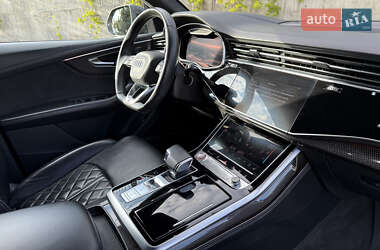 Внедорожник / Кроссовер Audi SQ8 2019 в 