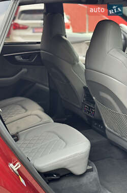 Внедорожник / Кроссовер Audi SQ8 2020 в 
