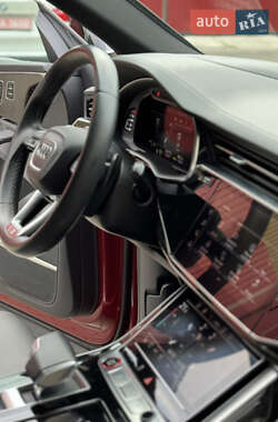 Внедорожник / Кроссовер Audi SQ8 2020 в 