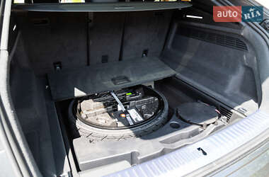 Внедорожник / Кроссовер Audi SQ8 2023 в 