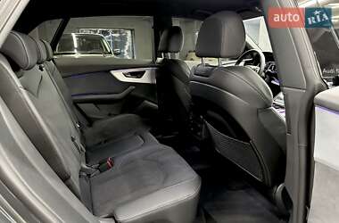 Внедорожник / Кроссовер Audi SQ8 2024 в 
