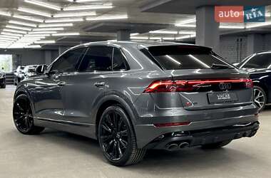 Внедорожник / Кроссовер Audi SQ8 2024 в 