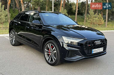 Внедорожник / Кроссовер Audi SQ8 2021 в 