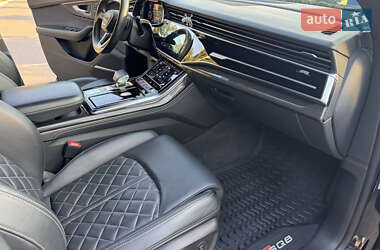 Внедорожник / Кроссовер Audi SQ8 2021 в 