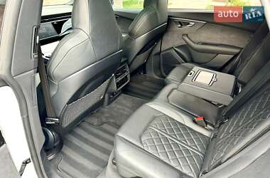 Внедорожник / Кроссовер Audi SQ8 2023 в 