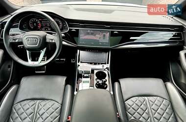 Внедорожник / Кроссовер Audi SQ8 2023 в 
