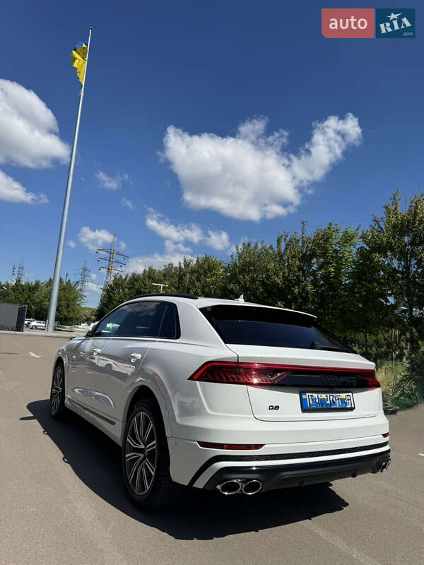 Внедорожник / Кроссовер Audi SQ8 2021 в Киеве