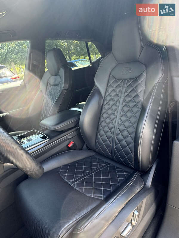 Внедорожник / Кроссовер Audi SQ8 2021 в Киеве