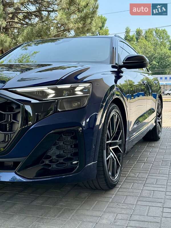 Внедорожник / Кроссовер Audi SQ8 2021 в Днепре фото 6 Внедорожник / Кроссовер Audi SQ8 2021 в Днепре