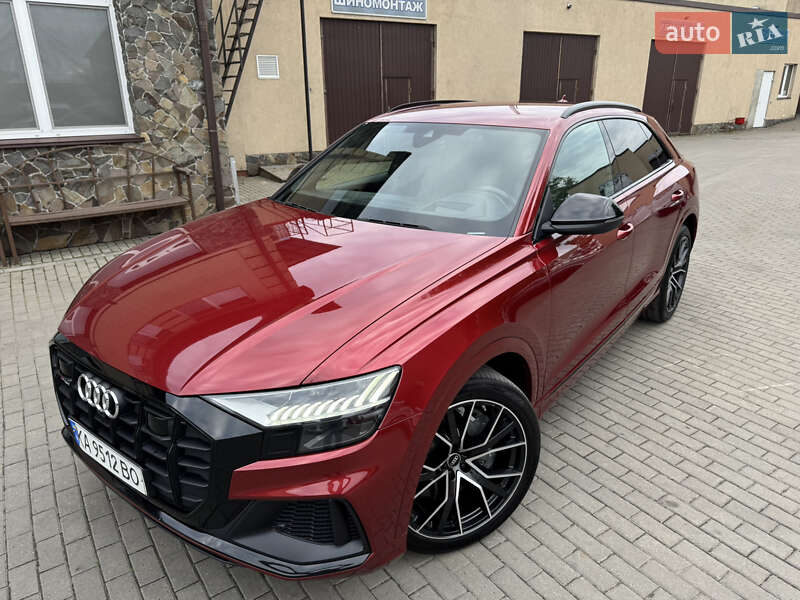 Внедорожник / Кроссовер Audi SQ8 2020 в Владимире