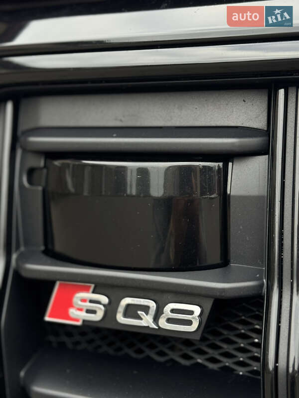 Внедорожник / Кроссовер Audi SQ8 2020 в Владимире