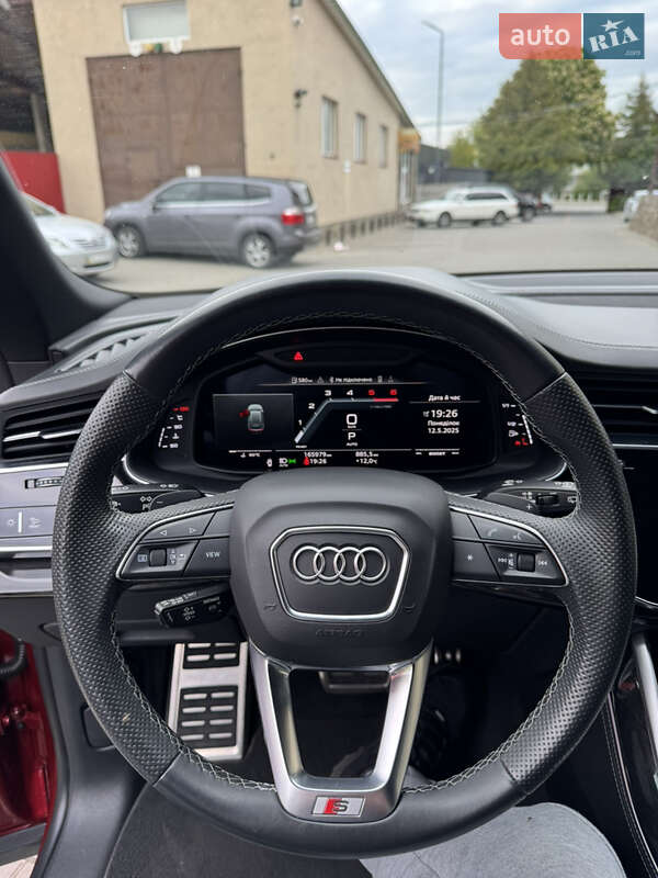 Внедорожник / Кроссовер Audi SQ8 2020 в Владимире