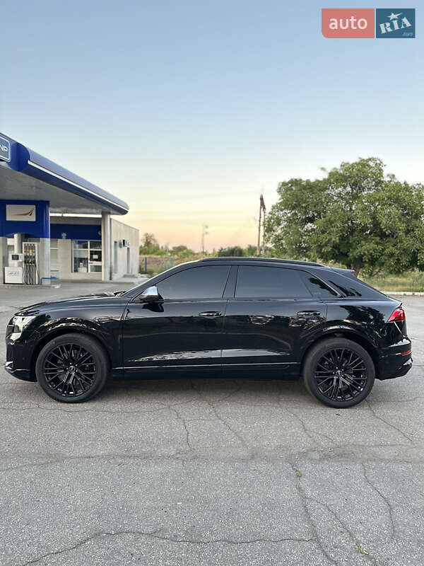 Внедорожник / Кроссовер Audi SQ8 2024 в Кропивницком