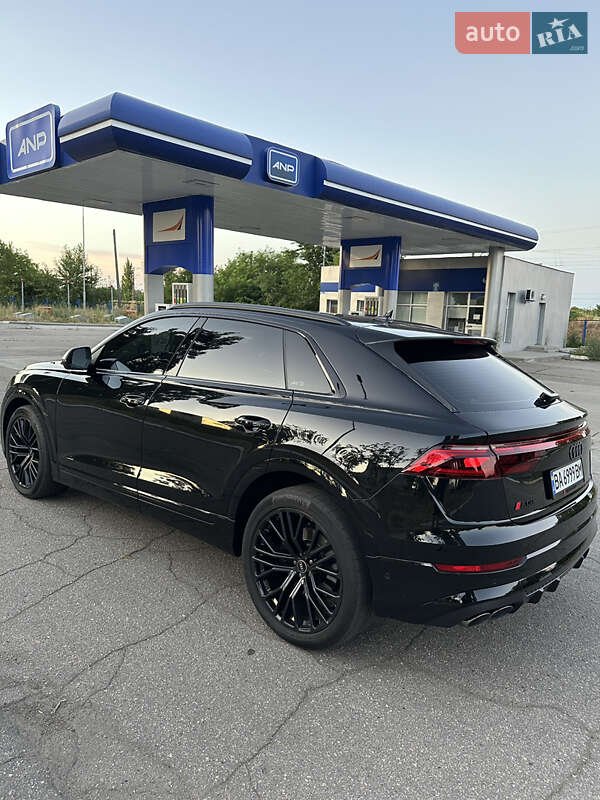 Внедорожник / Кроссовер Audi SQ8 2024 в Кропивницком