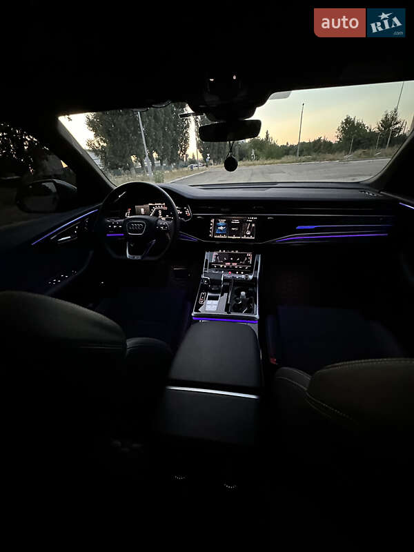 Внедорожник / Кроссовер Audi SQ8 2024 в Кропивницком