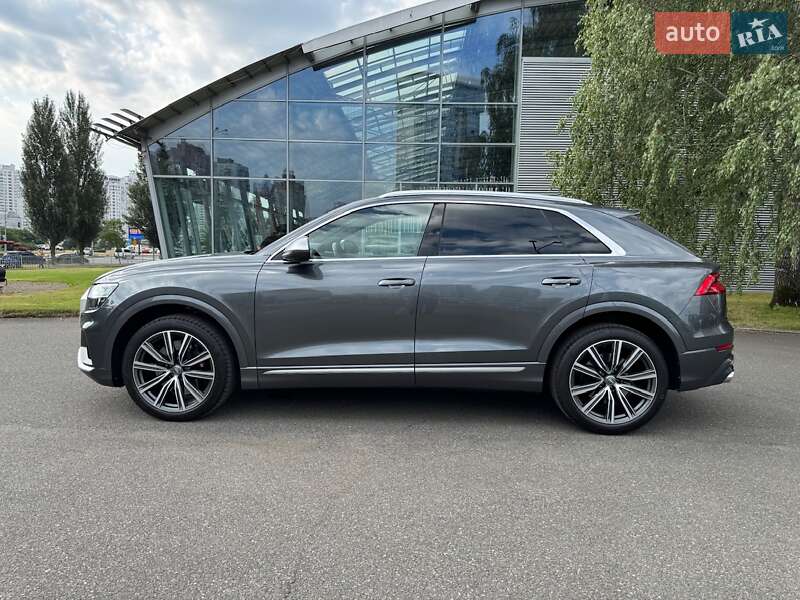 Внедорожник / Кроссовер Audi SQ8 2020 в Киеве
