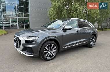 Внедорожник / Кроссовер Audi SQ8 2020 в 