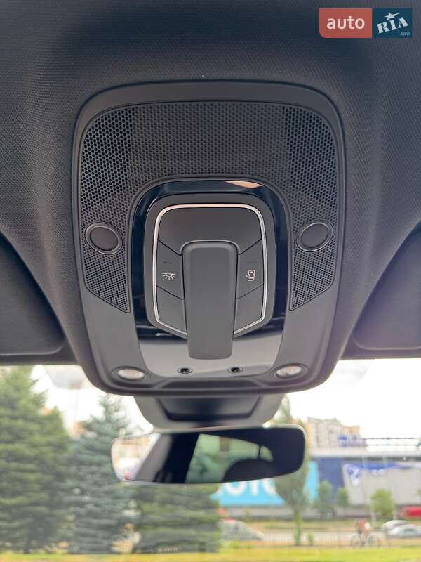 Внедорожник / Кроссовер Audi SQ8 2020 в Киеве