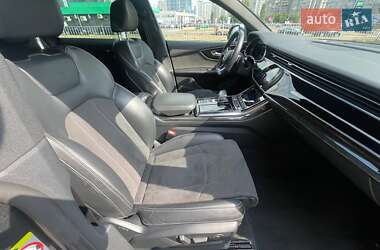 Внедорожник / Кроссовер Audi SQ8 2020 в 
