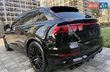 Внедорожник / Кроссовер Audi SQ8 2025 в 