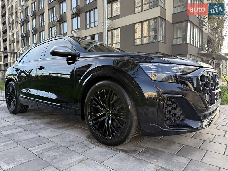 Внедорожник / Кроссовер Audi SQ8 2025 в 