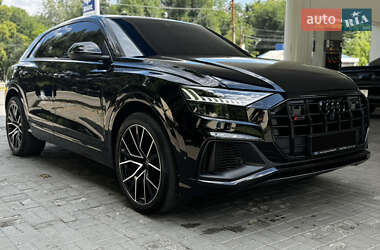 Внедорожник / Кроссовер Audi SQ8 2021 в 