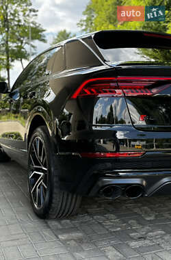 Внедорожник / Кроссовер Audi SQ8 2021 в 