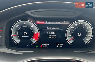 Внедорожник / Кроссовер Audi SQ8 2021 в 