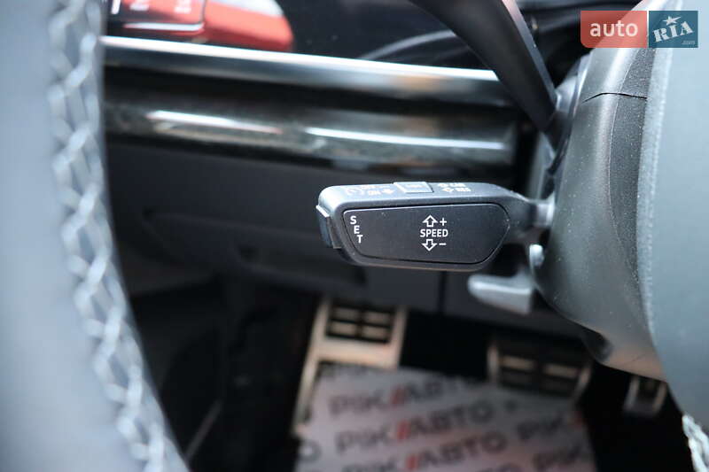 Внедорожник / Кроссовер Audi SQ8 2022 в Львове