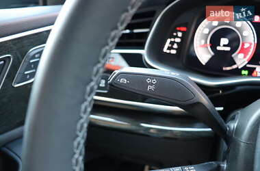 Внедорожник / Кроссовер Audi SQ8 2022 в 