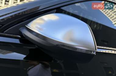 Внедорожник / Кроссовер Audi SQ8 2025 в 