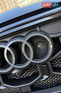 Внедорожник / Кроссовер Audi SQ8 2025 в 