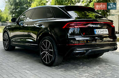 Внедорожник / Кроссовер Audi SQ8 2021 в 