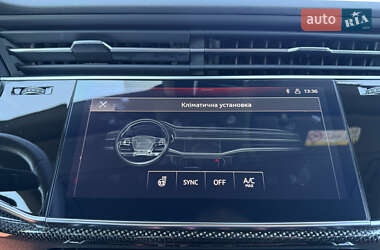 Внедорожник / Кроссовер Audi SQ8 2023 в 