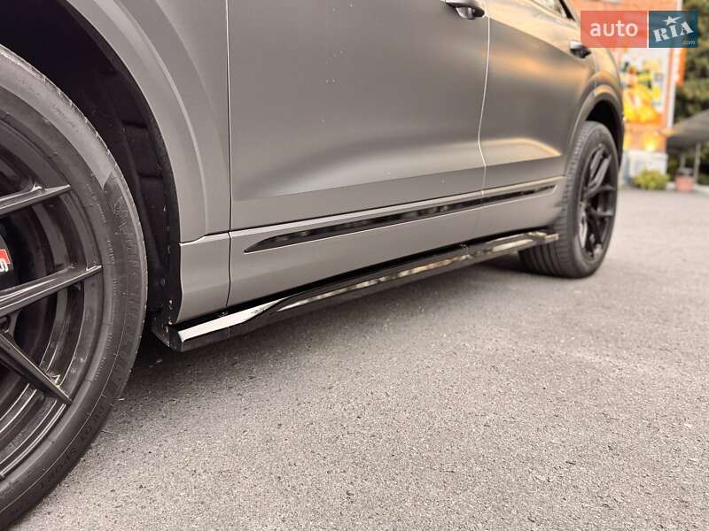 Внедорожник / Кроссовер Audi SQ8 2021 в Киеве