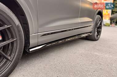 Внедорожник / Кроссовер Audi SQ8 2021 в 