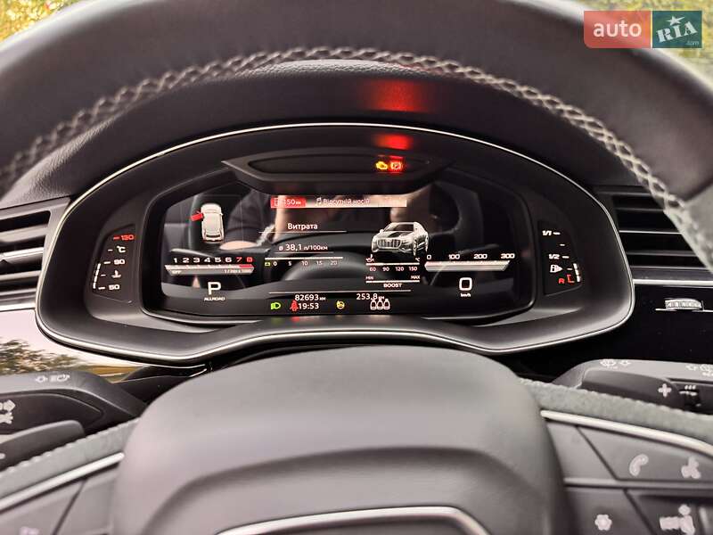 Внедорожник / Кроссовер Audi SQ8 2021 в Киеве