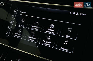 Внедорожник / Кроссовер Audi SQ8 2023 в 