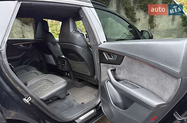 Внедорожник / Кроссовер Audi SQ8 2019 в 