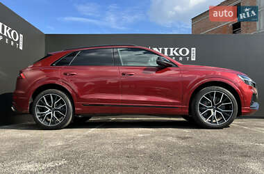 Внедорожник / Кроссовер Audi SQ8 2020 в 